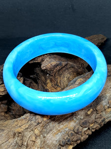 Round Edge Bangle - Blue and White